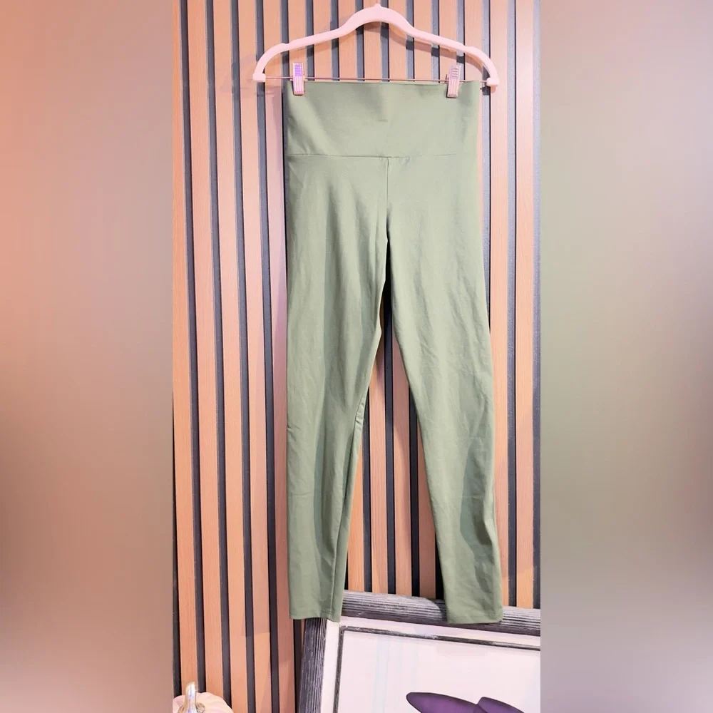 Miraclesuit Light Green‎ Leggings Sz L